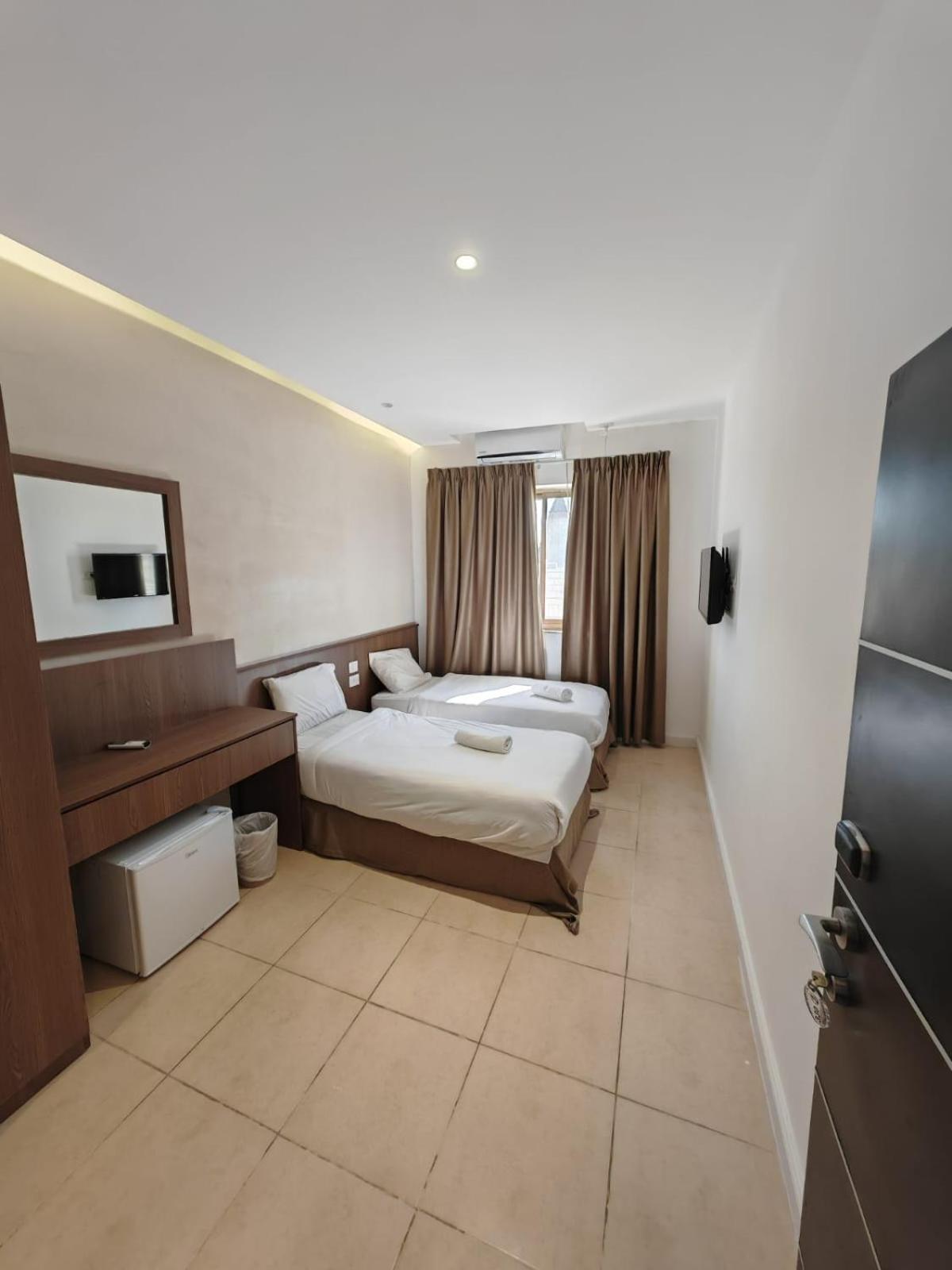 Hotel New Metropole - 3*