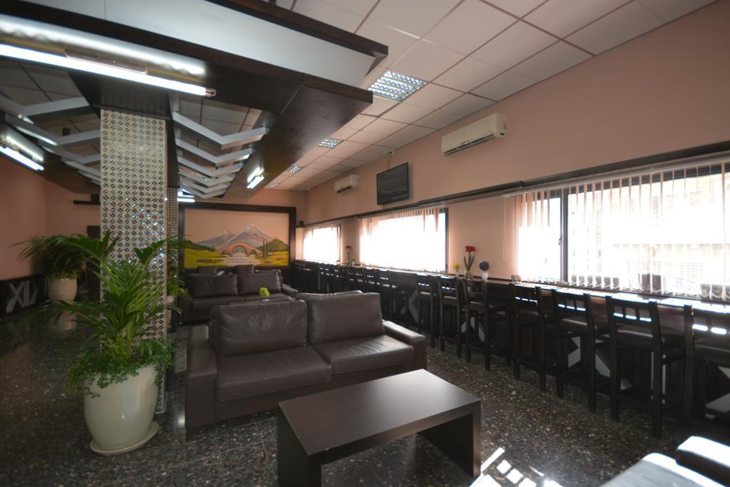 New Metropole - Hotel