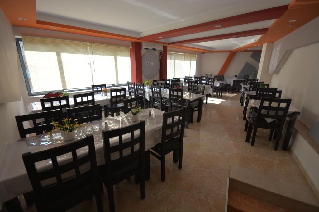 New Metropole -