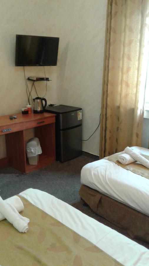 New Metropole -